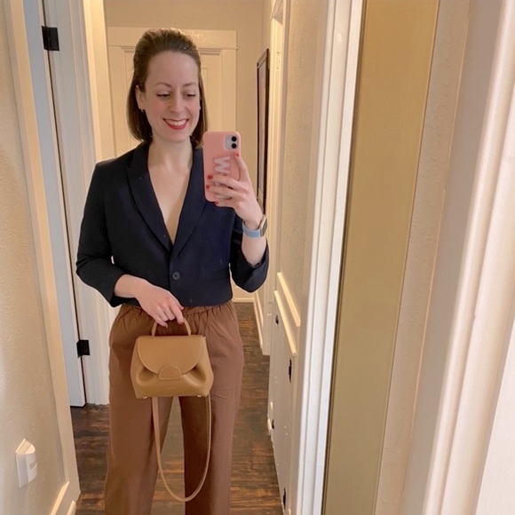 Express Jackets & Blazers - Express Navy Cropped Blazer!